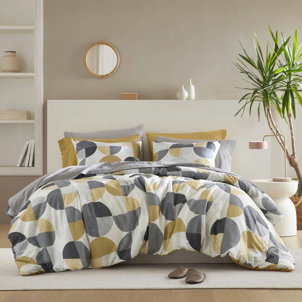 Regency Heights 9-Piece Queen Comforter Set: $46.68 Regency Heights 9-Piece Queen Comforter Set: $46.68