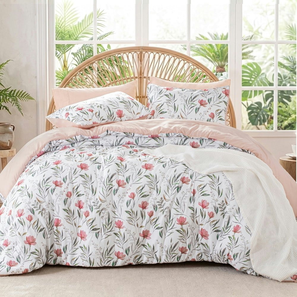 Exclusivo Mezcla Queen Floral 3-Piece Comforter Set: $35.99 Exclusivo Mezcla Queen Floral 3-Piece Comforter Set: $35.99