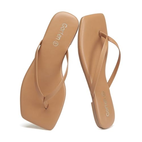 Gorfen Women's Square Flip Flops: $19.99