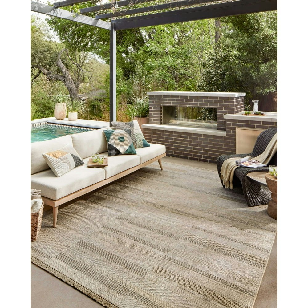 Loloi Dawn 5'1" x 7'7" Indoor/Outdoor Area Rug: $120