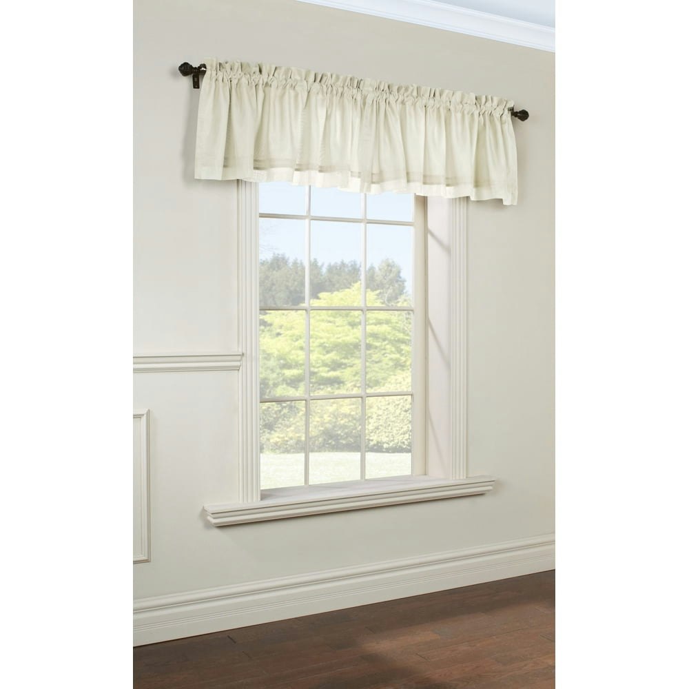 Rhythm 54" x 15" Lined Rod Pocket Tailored Valance: $8.39