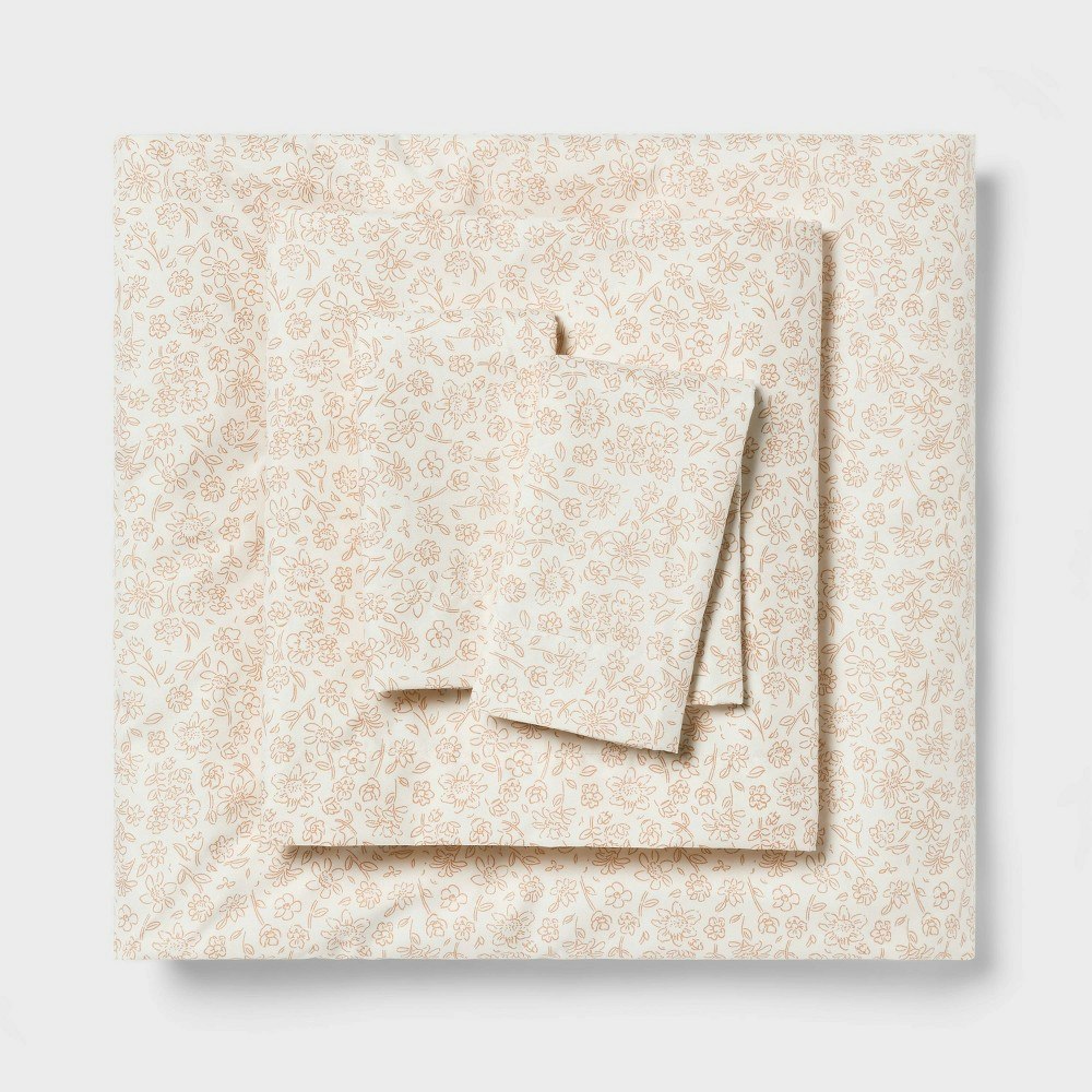 Room Essentials Twin/Twin XL Microfiber Sheet Set: $9 Room Essentials Twin/Twin XL Microfiber Sheet Set: $9
