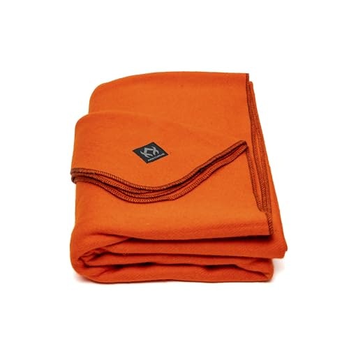 Arcturus 64" x 88" Military Wool Blanket: $33.99