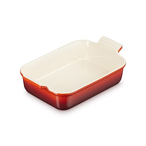 Le Creuset Heritage 26cm Stoneware Rectangular Dish: $38 Le Creuset Heritage 26cm Stoneware Rectangular Dish: $38
