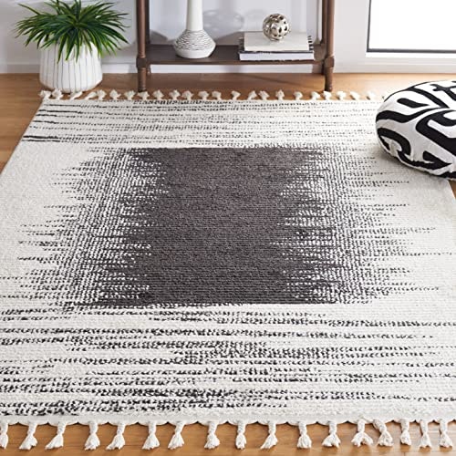 Safavieh Moroccan Tassels Collection 5'5" x 7'6" Area Rug: $89.84