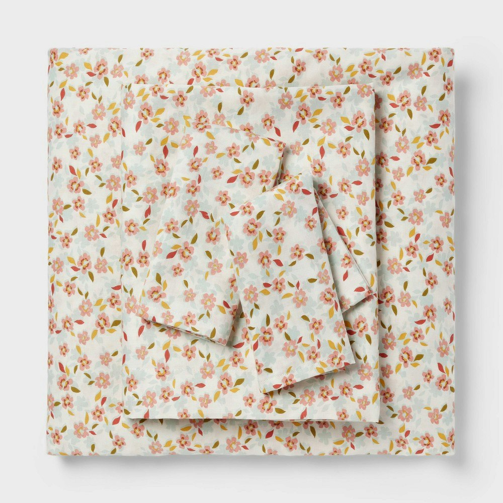Room Essentials Full Cotton Blend Sateen Sheet Set: $30