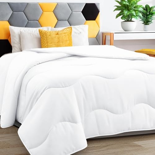 Meelus Lightweight Cooling All-Season Comforter: $28.98 Meelus Lightweight Cooling All-Season Comforter: $28.98