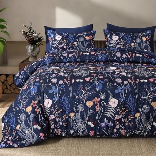 Yiran 7-Piece Queen Floral Comforter Set: $39.98