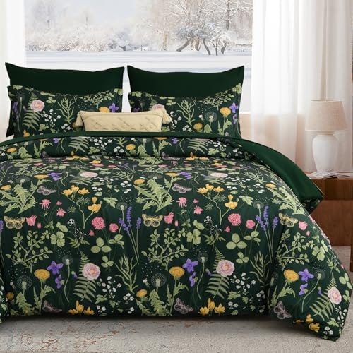 Yiran 7-Piece Queen Floral Comforter Set: $34.19