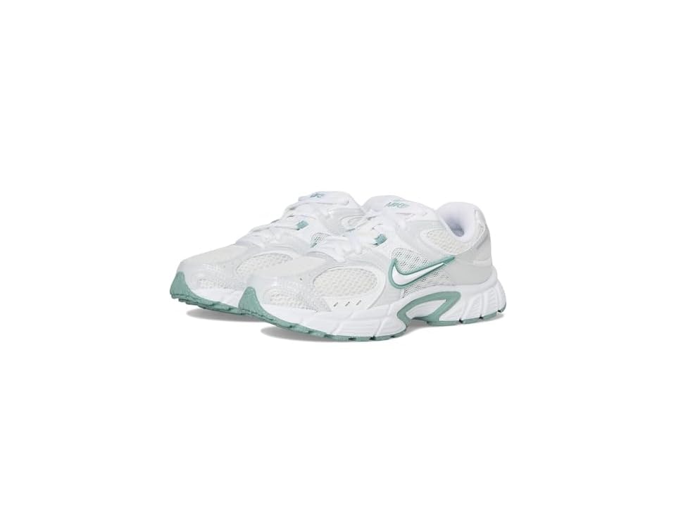 Nike V5 RNR Women's Shoes: $75.97 Nike V5 RNR Women's Shoes: $75.97