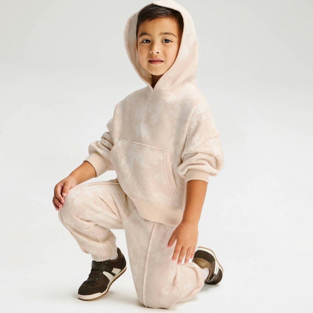Cat & Jack Toddler Boys' 2-Piece Fleece Top and Pants Set: $22 Cat & Jack Toddler Boys' 2-Piece Fleece Top and Pants Set: $22