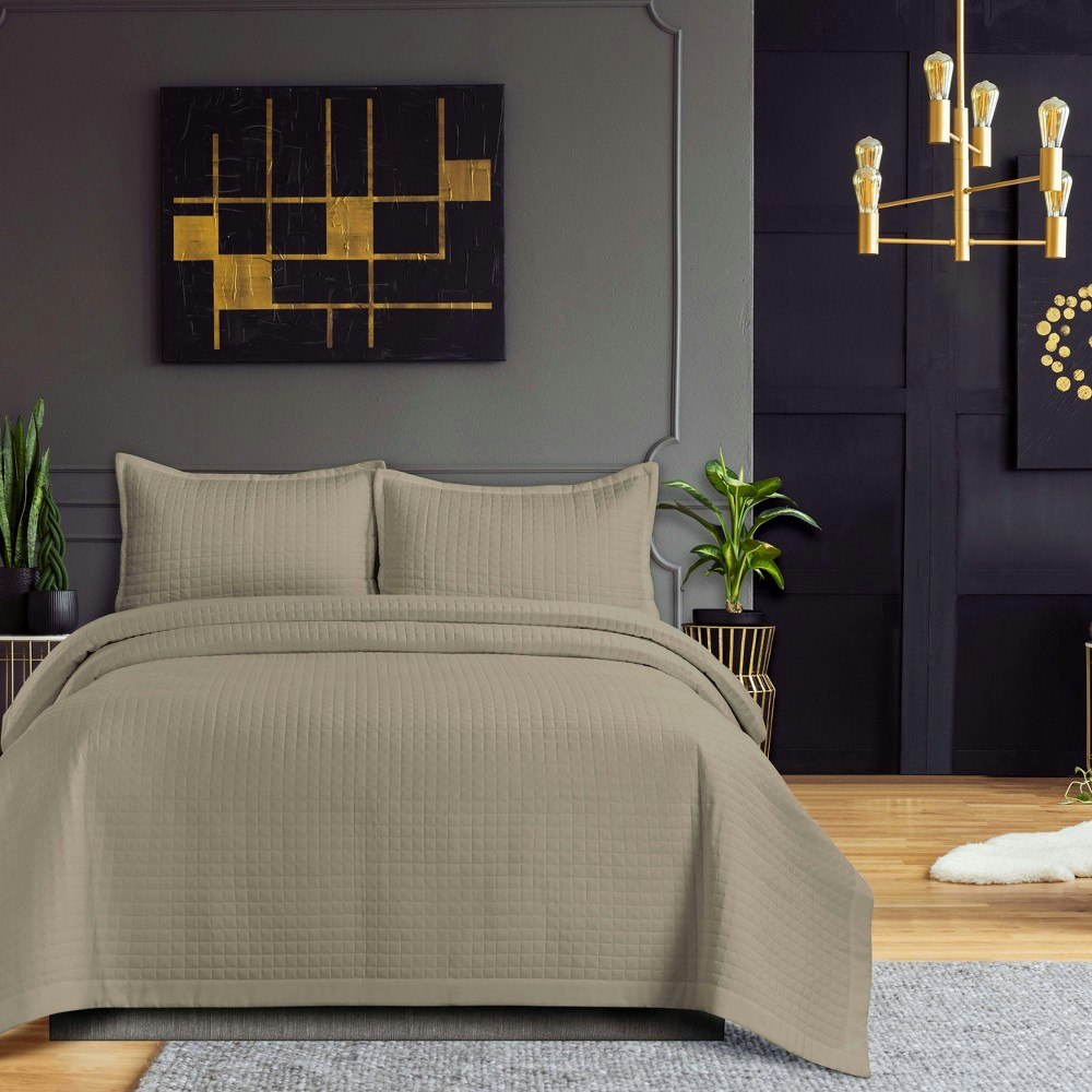 Tribeca Living Queen Naples Microfiber Quilt Set: $54.99 Tribeca Living Queen Naples Microfiber Quilt Set: $54.99