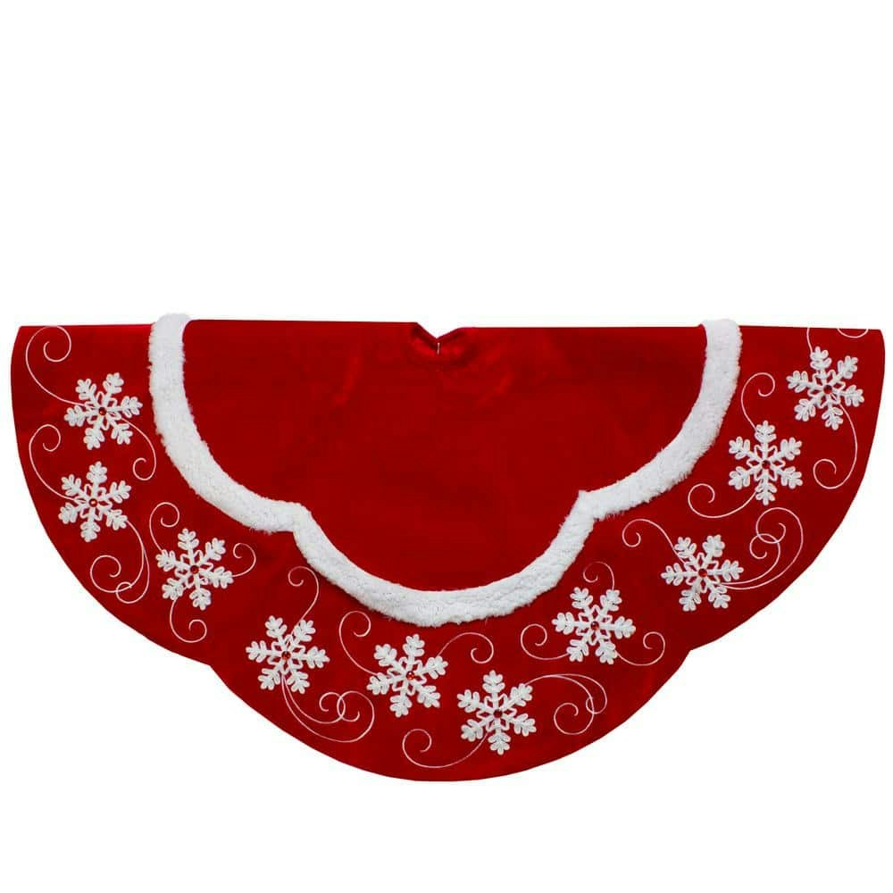 48-Inch Velvet Snowflake Christmas Tree Skirt: $68.99