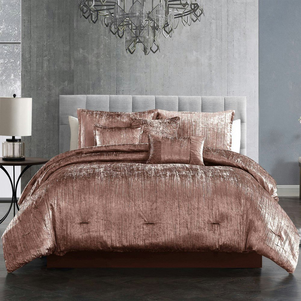 Riverbrook Home Turin 7-Piece Queen Crinkle Velvet Comforter Set: $90.99