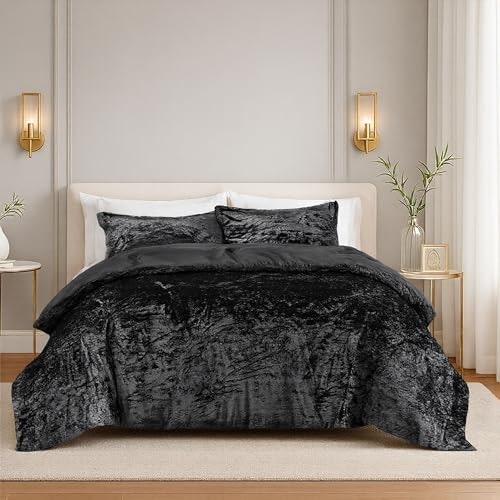 Comfort Spaces Reversible Velvet Queen Comforter 3-Piece Set: $34.60