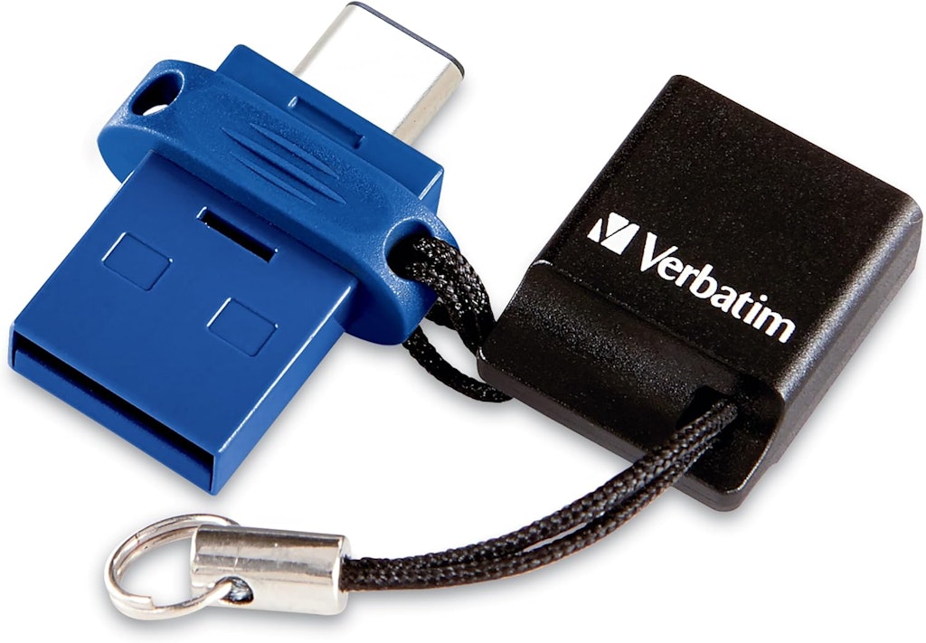 Verbatim Store 'n' Go 128GB USB-C/USB-A 3.2 Flash Drive: $24