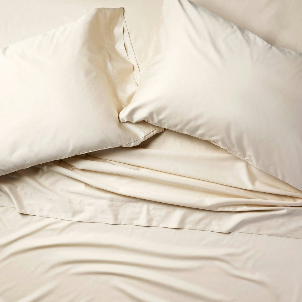 Casaluna 600 Thread Count Sateen California King Sheet Set: $110 Casaluna 600 Thread Count Sateen California King Sheet Set: $110