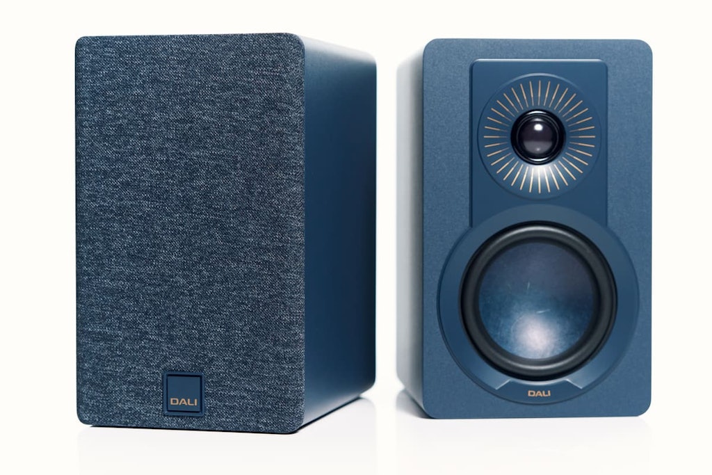 Dali Kupid Designer Bookshelf Speakers: $600 Dali Kupid Designer Bookshelf Speakers: $600