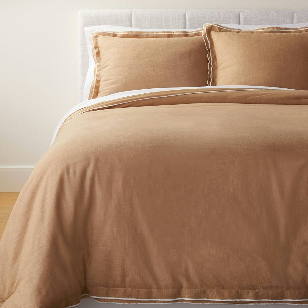 Threshold King Double Flange Merrow Stitch Duvet Cover and Sham Set: $62.30 Threshold King Double Flange Merrow Stitch Duvet Cover and Sham Set: $62.30