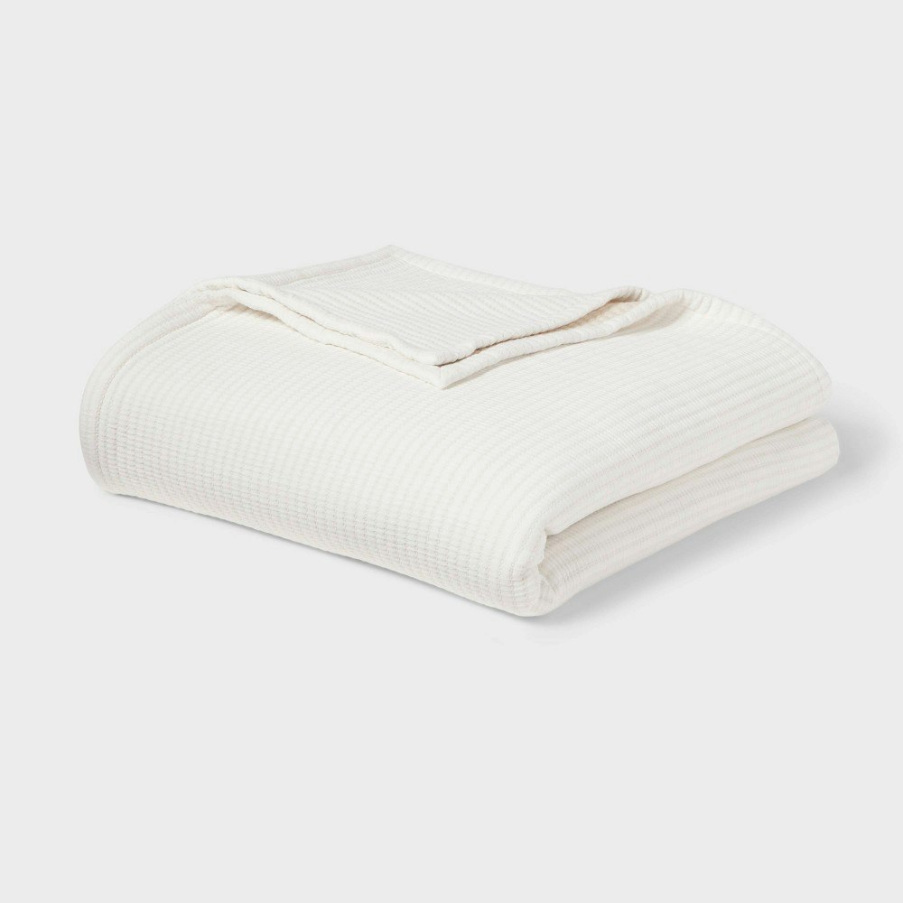 Threshold Full/Queen Matelassé Bed Blanket: $28 Threshold Full/Queen Matelassé Bed Blanket: $28