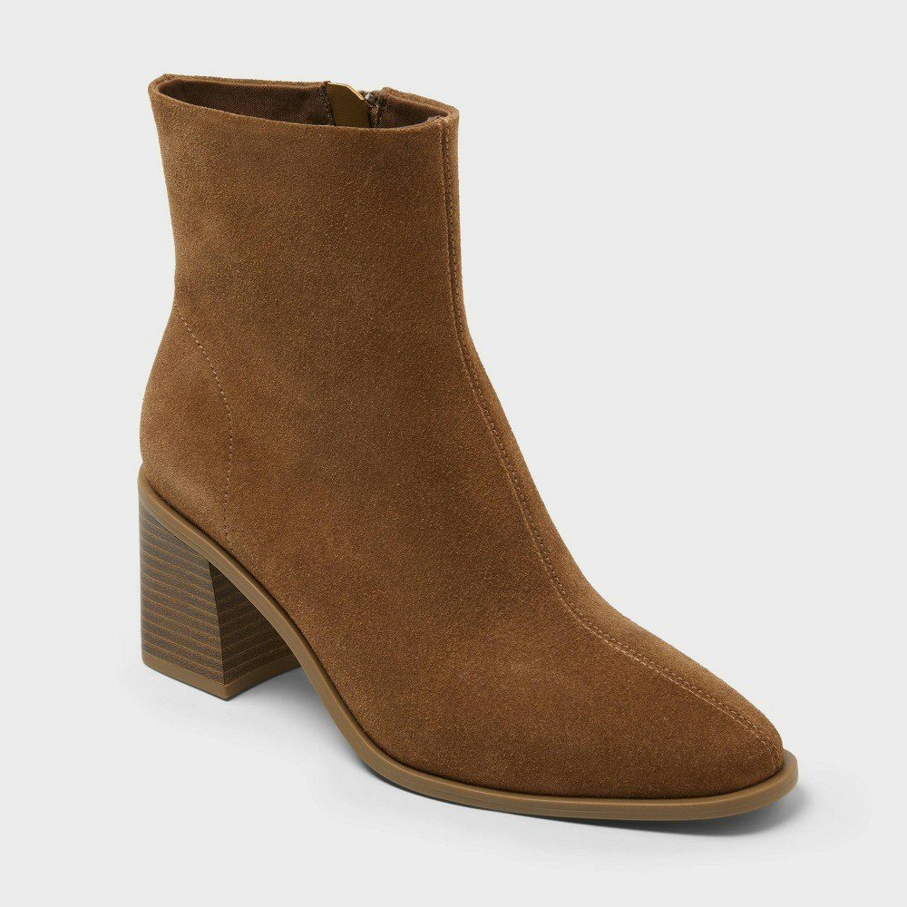 Universal Thread Women's Stephanie Suede Ankle Boots 7.5: $60 Universal Thread Women's Stephanie Suede Ankle Boots 7.5: $60