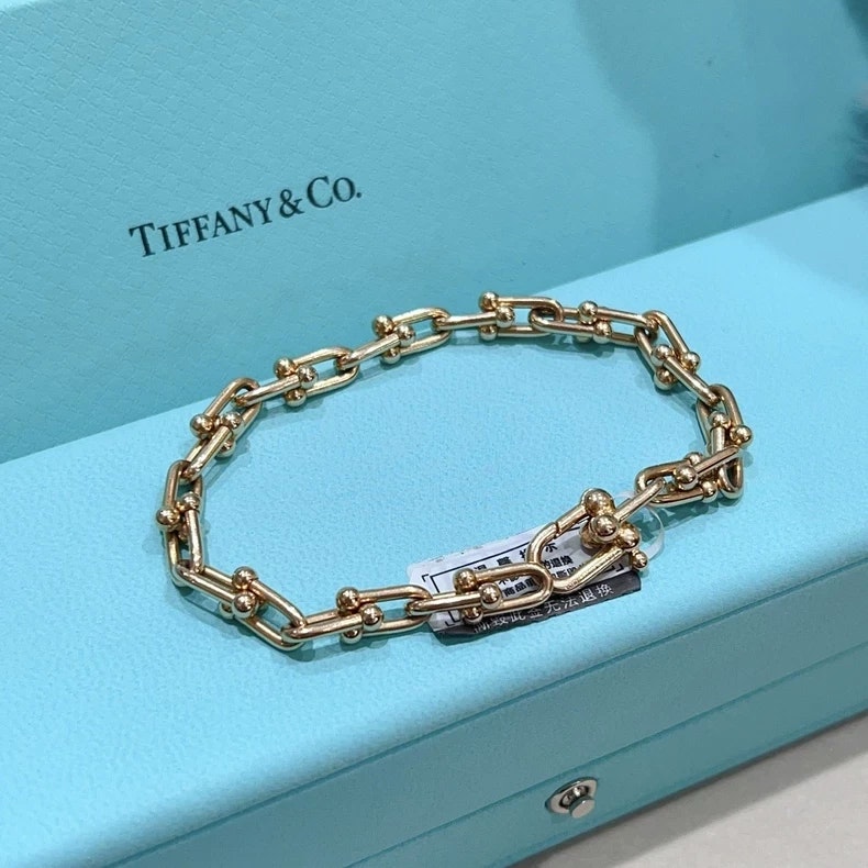 Tiffany & Co. Jewelry Anniversary Sale Deals at eBay: Extra 15% off