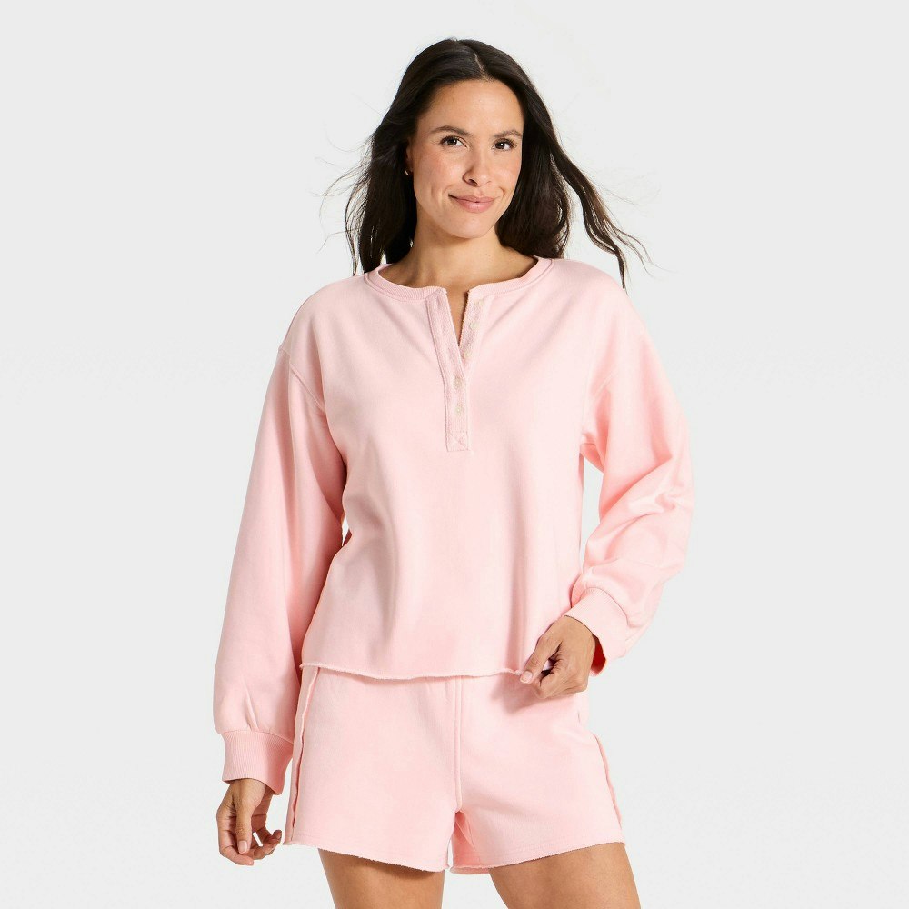 Universal Thread Women's Relaxed Fit Pullover Sweatshirt: $25