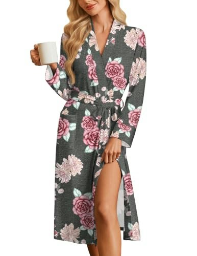 Ekouaer Women's Lightweight Long Kimono Bathrobe: $19.54