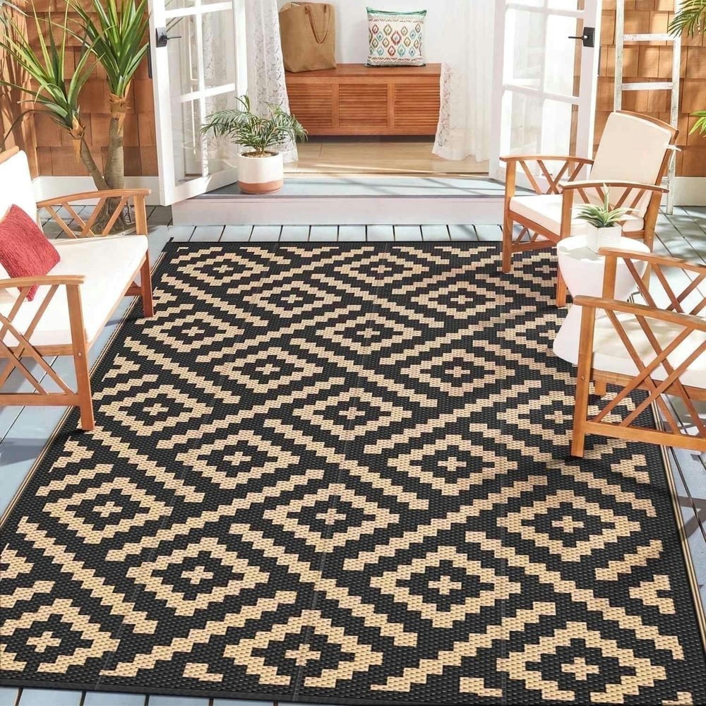 Deorab 6'x9' Reversible Plastic Straw Outdoor Rug: $26.99 Deorab 6'x9' Reversible Plastic Straw Outdoor Rug: $26.99