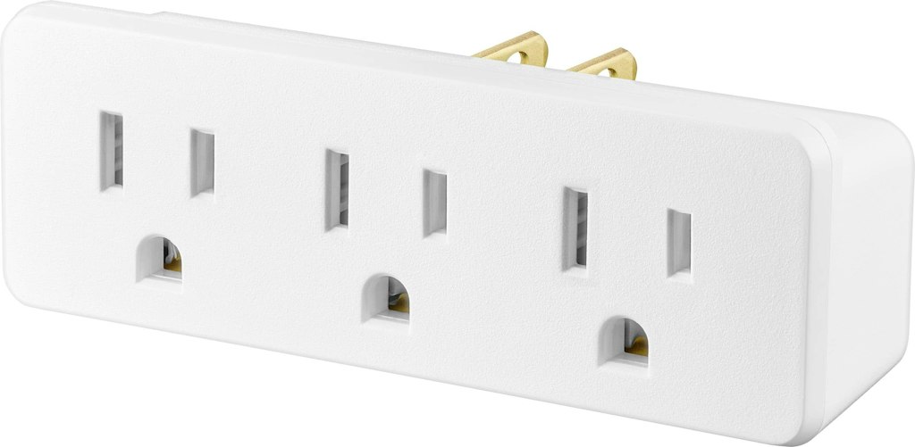 Insignia 3-Plug Outlet Extender: $8.49