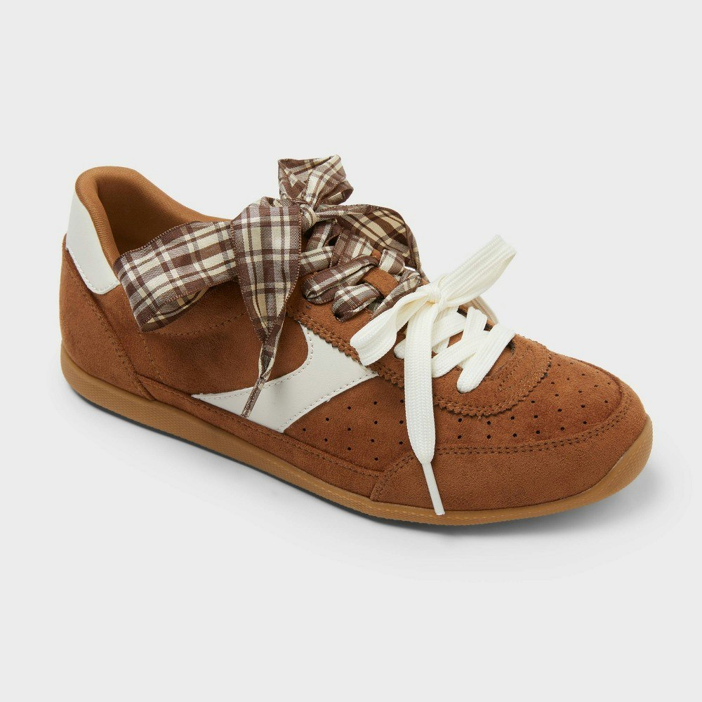 Universal Thread Women's Sammy Sneakers: $35 Universal Thread Women's Sammy Sneakers: $35