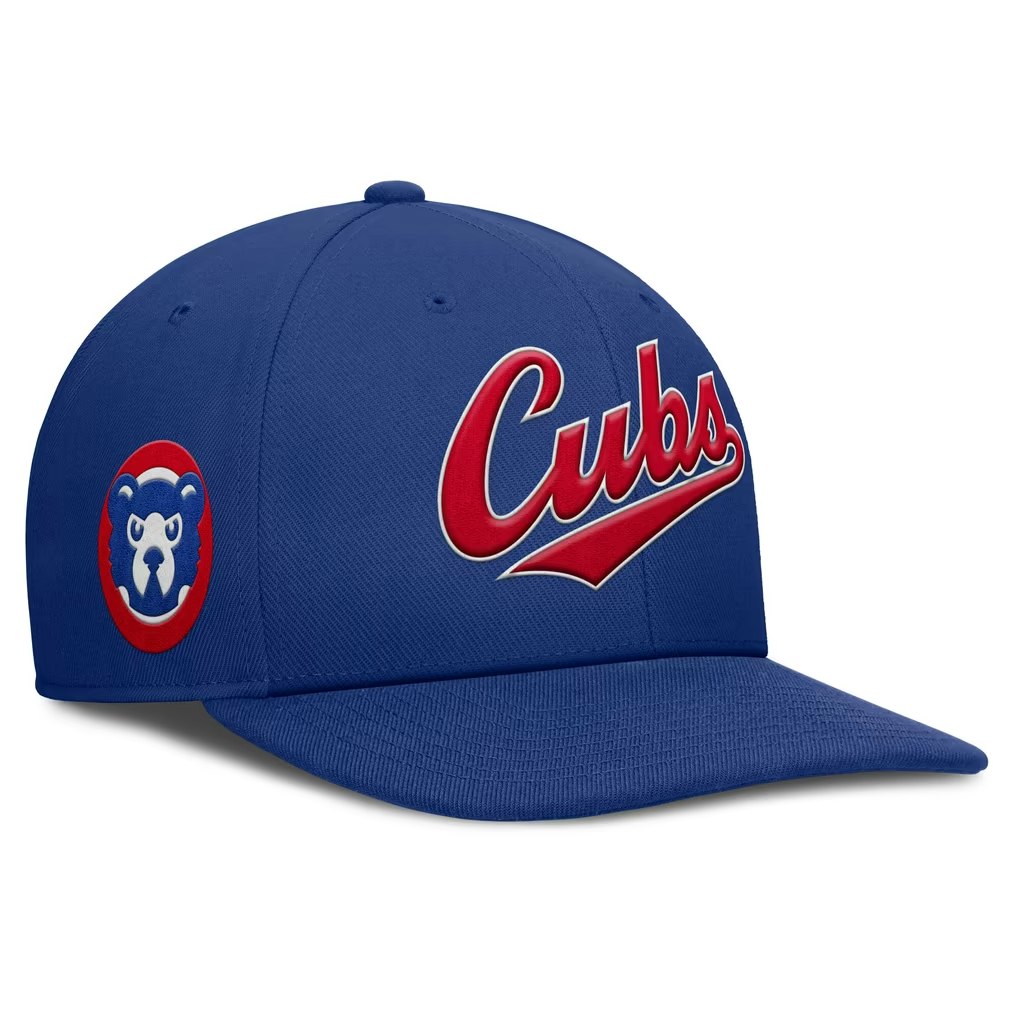 MLB Clothing and Gear at Fanatics: 25% to 90% off MLB Clothing and Gear at Fanatics: 25% to 90% off