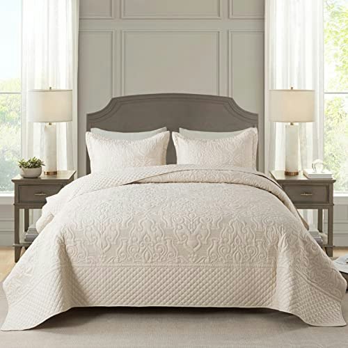 Newlake Queen Quilt Bedspread Set: $47.59 Newlake Queen Quilt Bedspread Set: $47.59