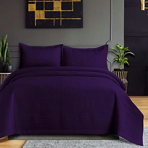 Tribeca Living Naples Queen Microfiber Quilt Set: $58.12 Tribeca Living Naples Queen Microfiber Quilt Set: $58.12