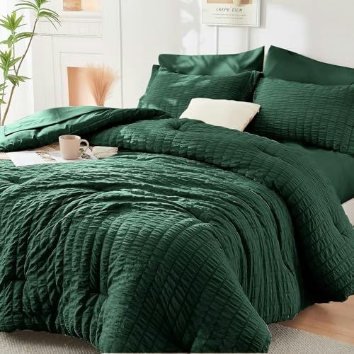 Hymokege Queen Seersucker 7-Piece Comforter Set: $55.99 Hymokege Queen Seersucker 7-Piece Comforter Set: $55.99