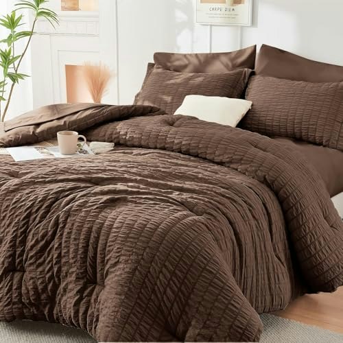 Hymokege Full Size 7-Piece Seersucker Comforter Bedding Set: $59.98 Hymokege Full Size 7-Piece Seersucker Comforter Bedding Set: $59.98