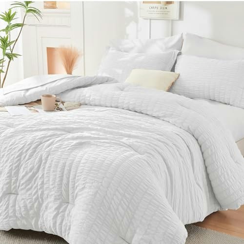 Hymokege King 7-Piece Seersucker Comforter Set: $69.98 Hymokege King 7-Piece Seersucker Comforter Set: $69.98