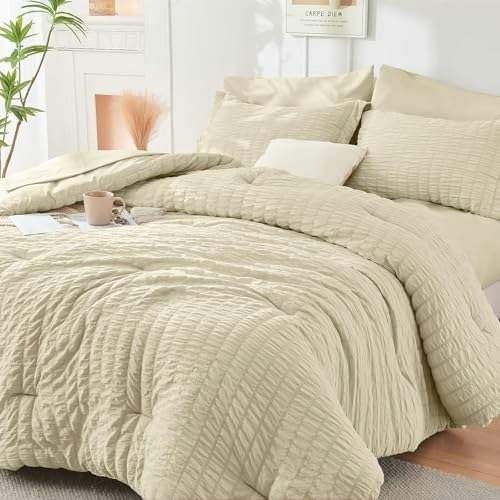 Hymokege King Size Seersucker Comforter Set 7-Piece: $45.99 Hymokege King Size Seersucker Comforter Set 7-Piece: $45.99