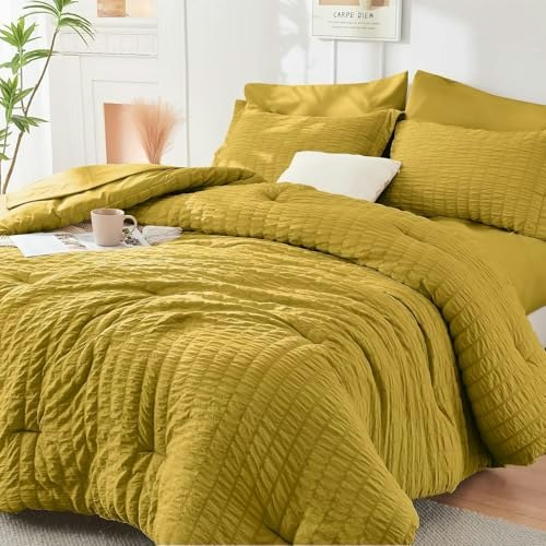 Hymokege King Size Seersucker 7-Piece Comforter Set: $49.98 Hymokege King Size Seersucker 7-Piece Comforter Set: $49.98