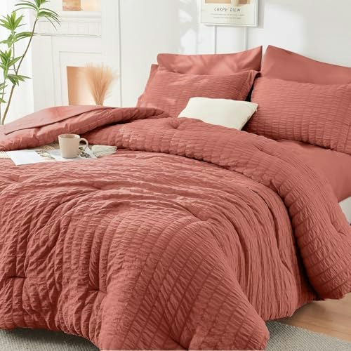 Hymokege Queen 7-Piece Seersucker Comforter Set: $55.99 Hymokege Queen 7-Piece Seersucker Comforter Set: $55.99