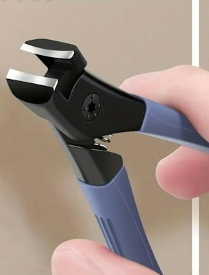 Stainless Steel Nail Clippers for $1 + free shipping w/ $25