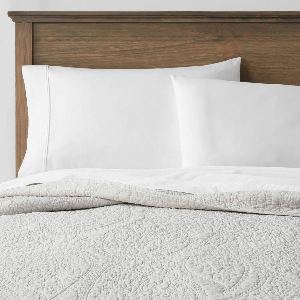 Threshold Twin/Twin Extra Long Garment Washed Paisley Stitch Quilt: $59 Threshold Twin/Twin Extra Long Garment Washed Paisley Stitch Quilt: $59