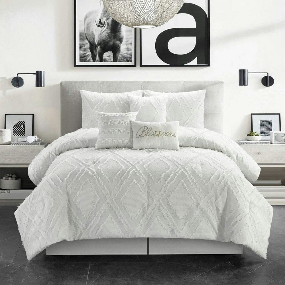 Nanshing 7-Piece King Cearo Comforter Set: $83.99