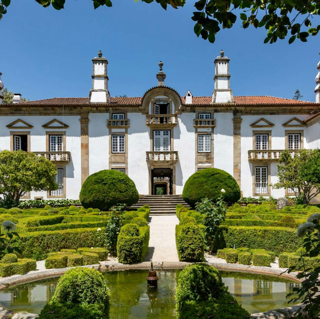 7-Night Portugal Hotel and Guided Tour Vacation: From $2,698 for 2