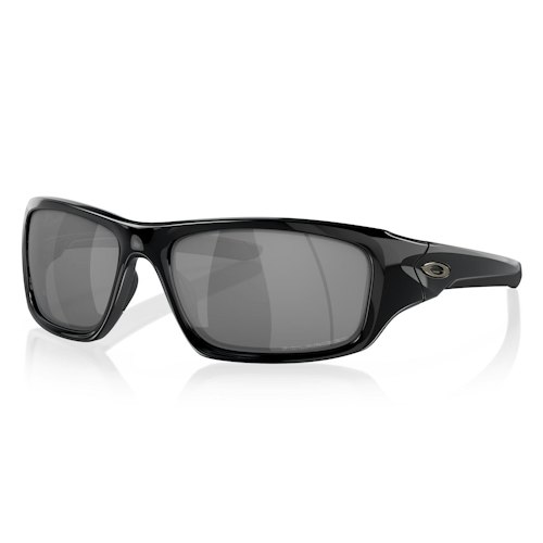 Ray-Ban & Oakley Sunglasses at Zulily for From $65 + free shipping