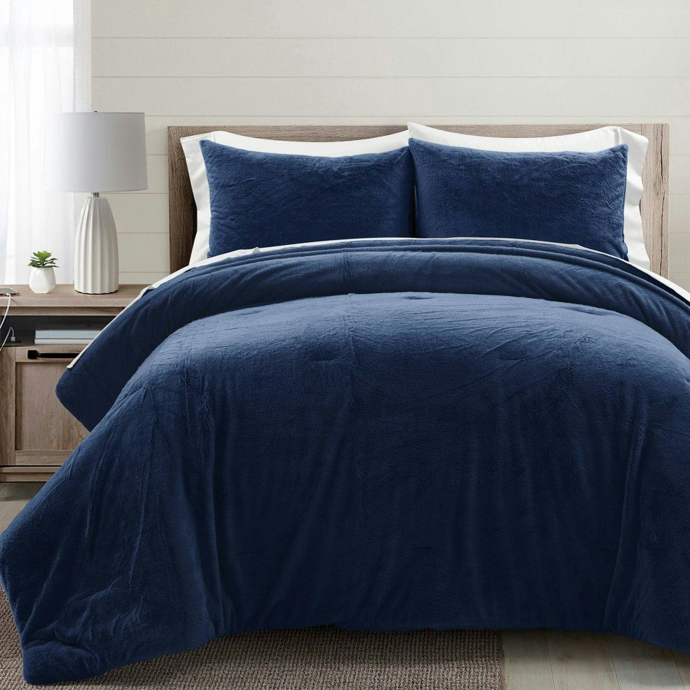 Lush Decor 7-Piece Queen Faux Fur Comforter Set: $104.71 Lush Decor 7-Piece Queen Faux Fur Comforter Set: $104.71