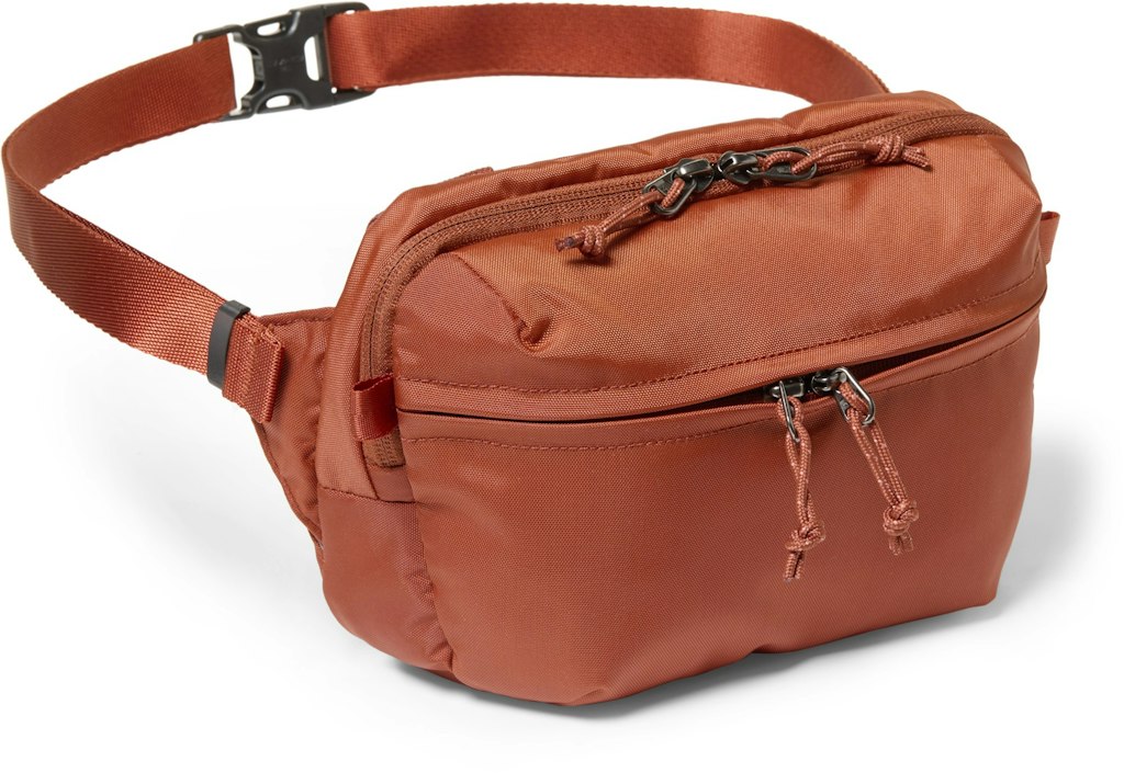 REI Co-op Ruckpack Waist Pack: $11