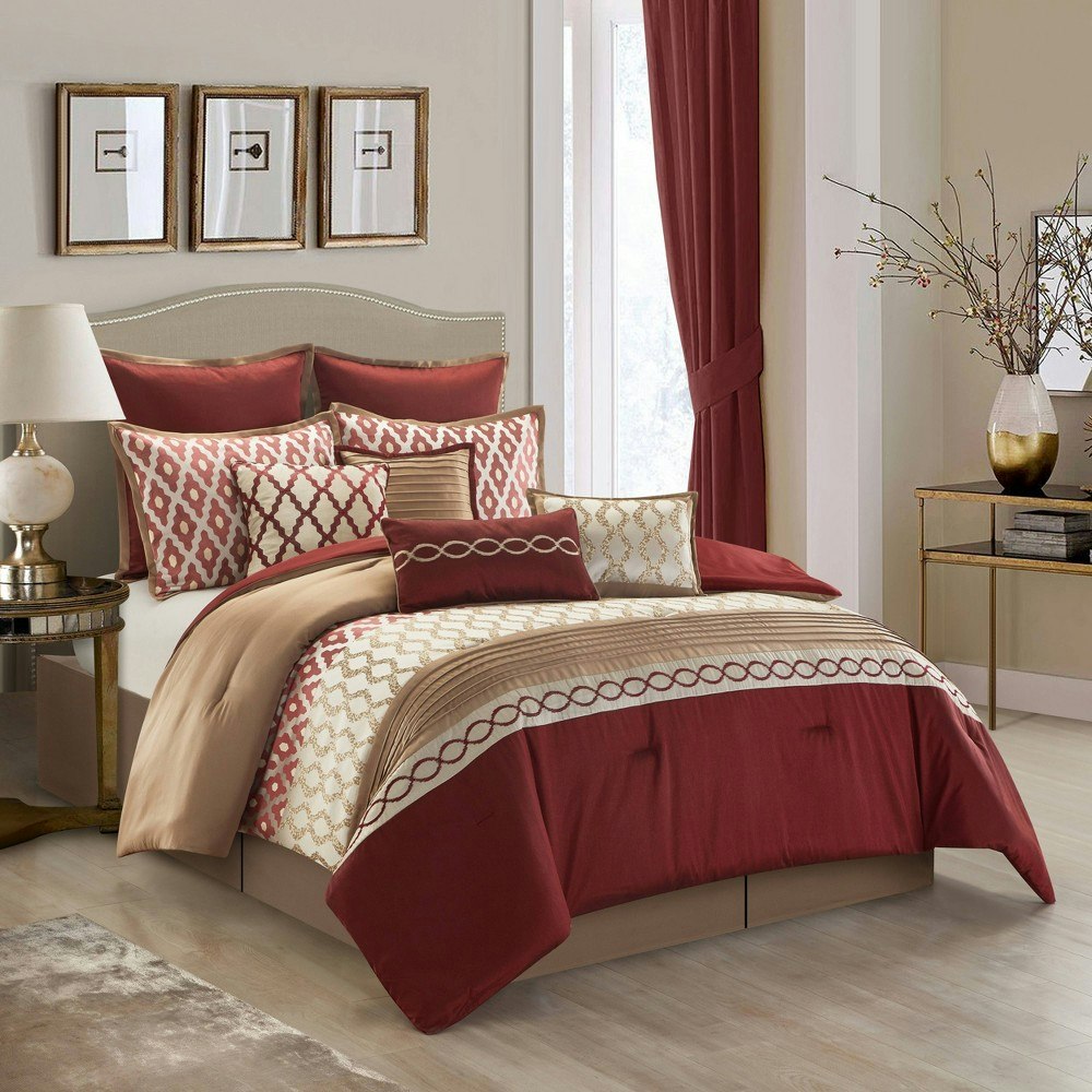Nanshing 10-Piece King Caval Comforter Set: $149.99