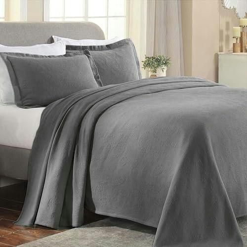 Superior Paisley Cotton Full Bedspread Quilt Set: $63.79 Superior Paisley Cotton Full Bedspread Quilt Set: $63.79