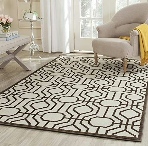 Safavieh Amherst AMT416J 5'3" x 8' Area Rug: $82.94